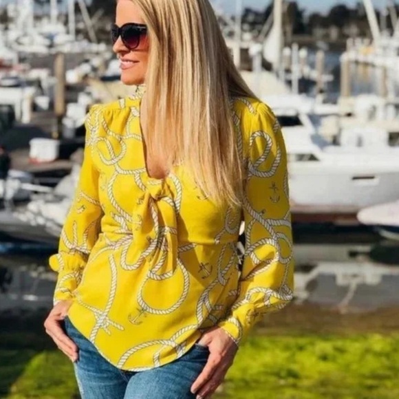 Cabi #5707 Reef Knot Blouse. Yellow Size small - Picture 1 of 9